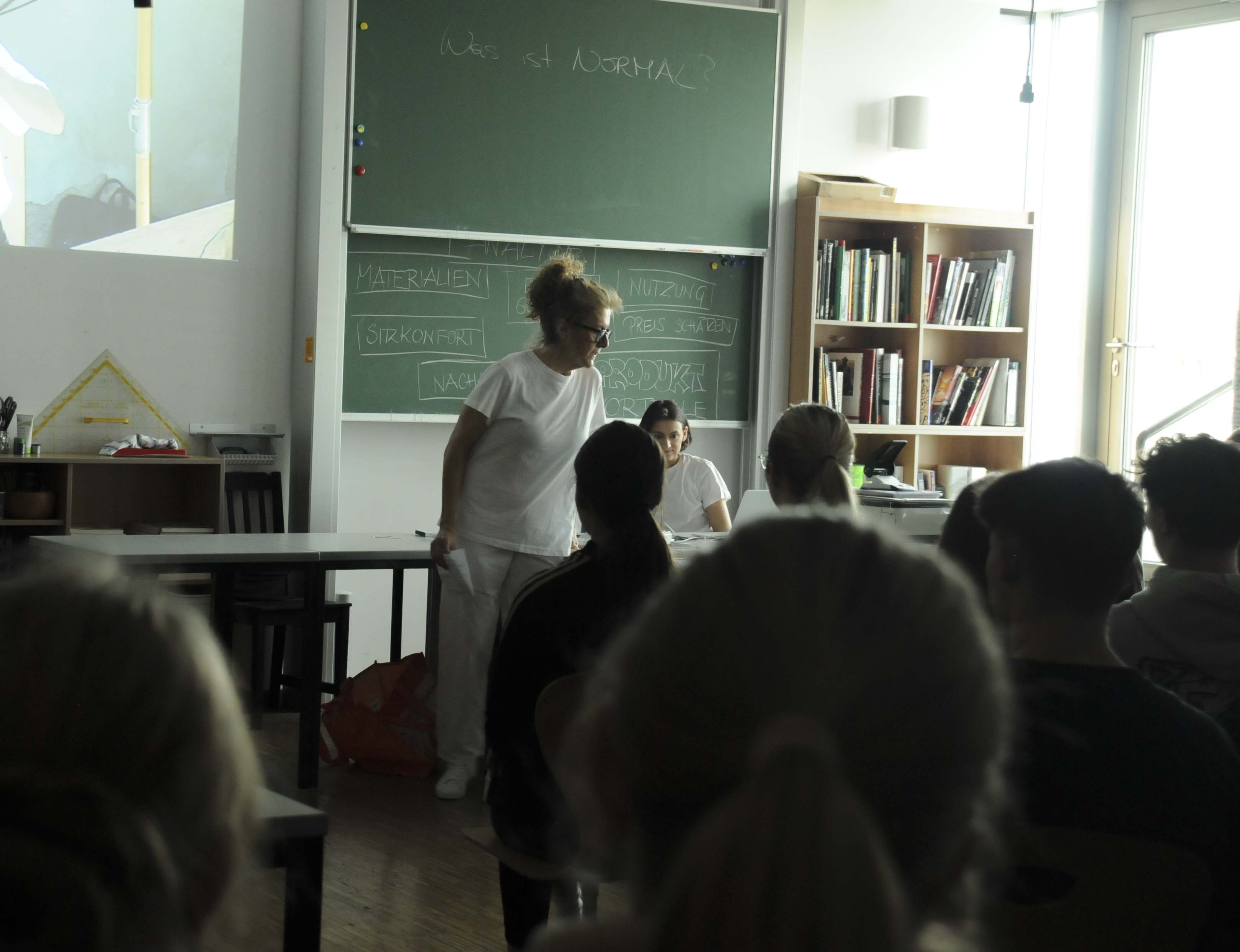 Mein Vortrag über das O.M. Theater an der AHS Korneuburg 2023